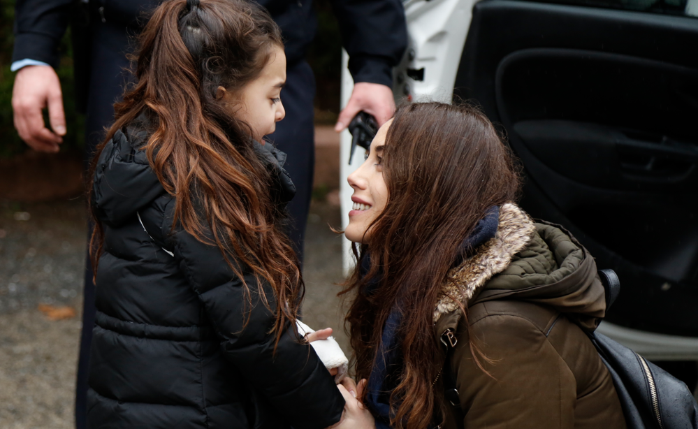Último capítulo de Mãe revela o destino final de Melek e Zeynep