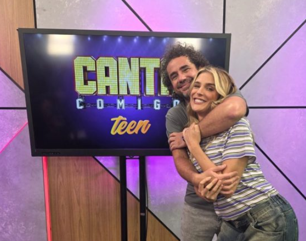Apresentadores do Canta Comigo Teen mostram que entendem de música em trend divertida