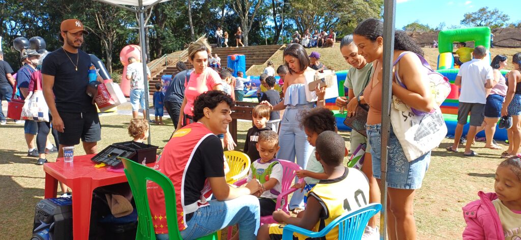 Record na Praça chega ao Parque das Mangabeiras com brincadeiras e cuidados com a saúde