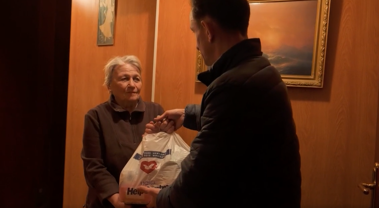 Câmera Record Especial vai até Kiev acompanhar os trabalhos sociais que reascendem a esperança na Ucrânia