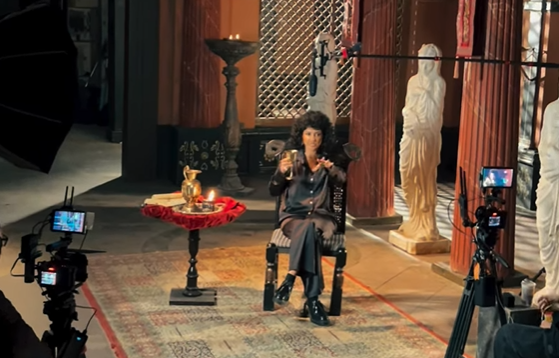 Ingrid Conte mostra bastidores de making of e celebra a série Ben-Hur